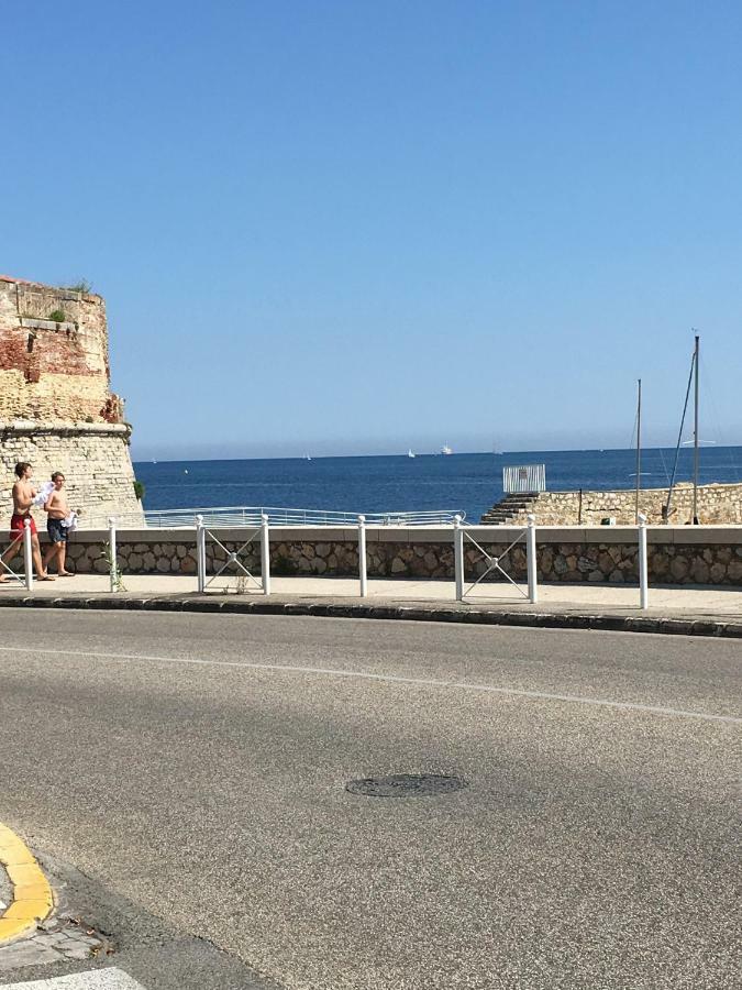 טולון Le Suffren, Ventile ,Wifi, A 100 M De La Plage מראה חיצוני תמונה