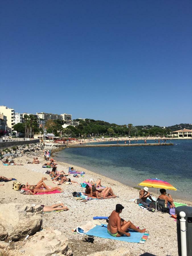 טולון Le Suffren, Ventile ,Wifi, A 100 M De La Plage מראה חיצוני תמונה